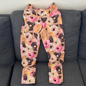 Emily Hsu yoga pants